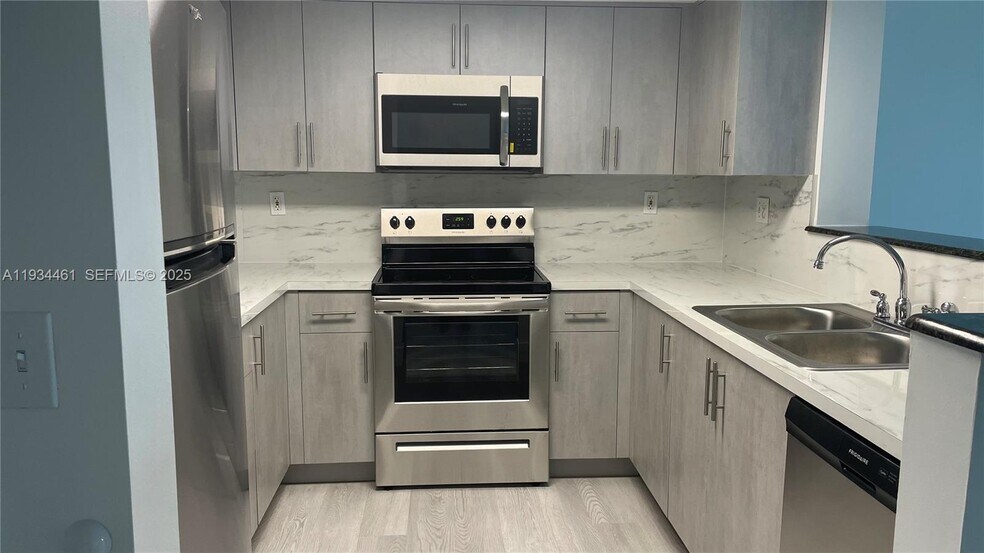 Building Photo - 3000 Coral Way