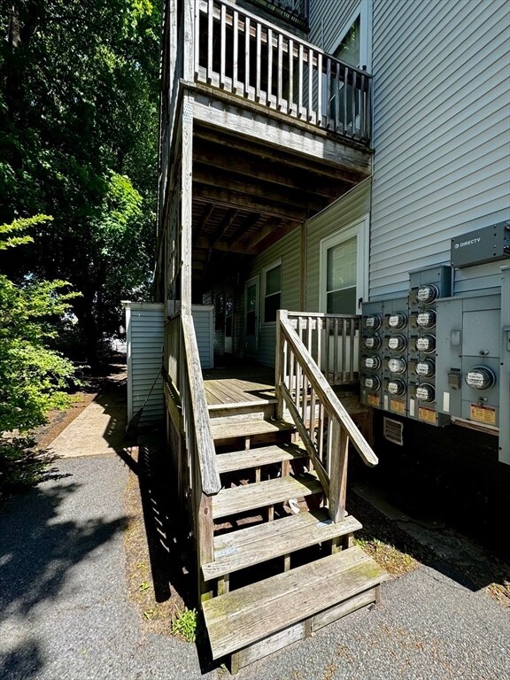 Building Photo - 11 John St