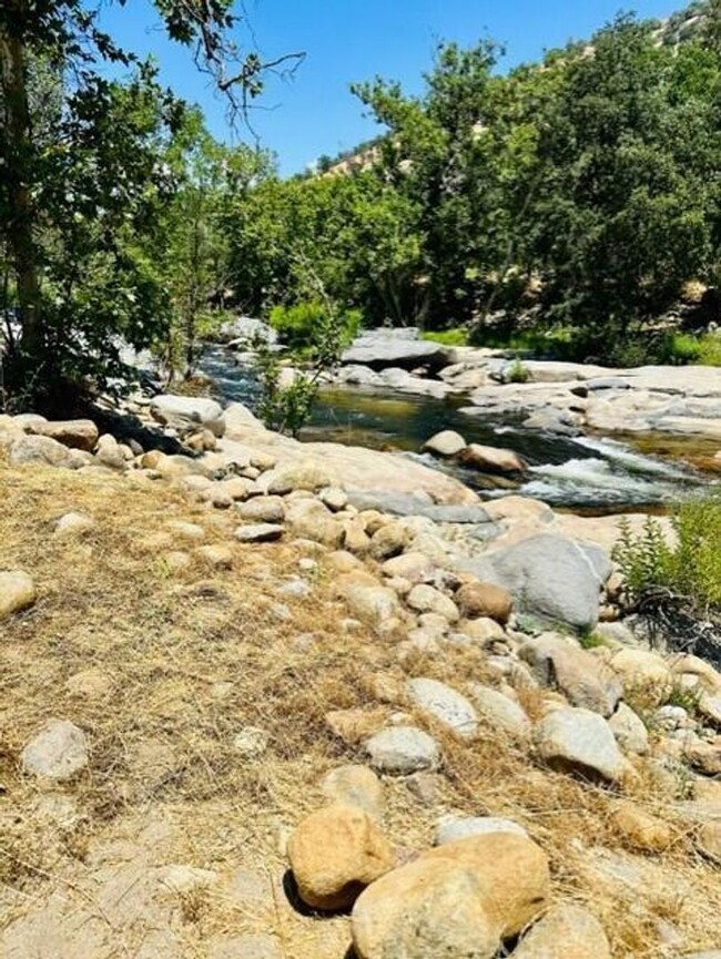 Building Photo - Beautiful Mountain Views, Tule River next ...