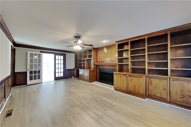 Building Photo - 4139 Westchester Crossing NE