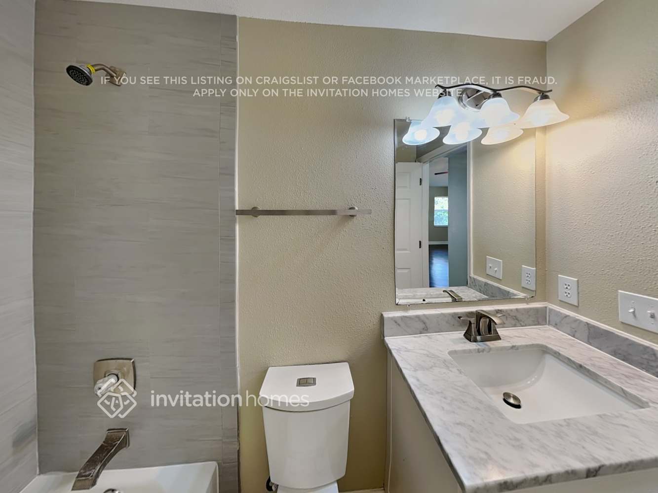 Building Photo - 12870 Maribou Cir