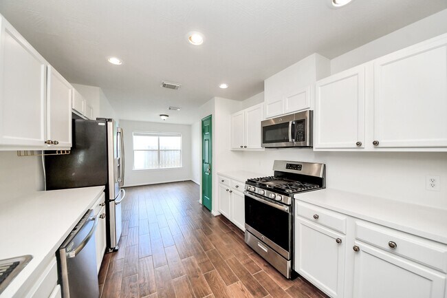 Building Photo - 2511 Orchard Run Way
