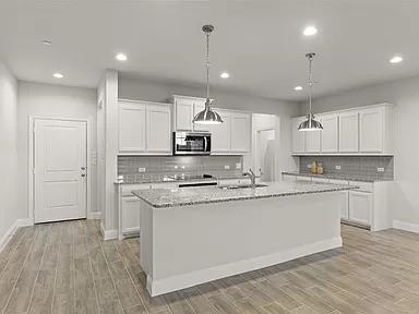 Building Photo - 521 Sandiford Ct
