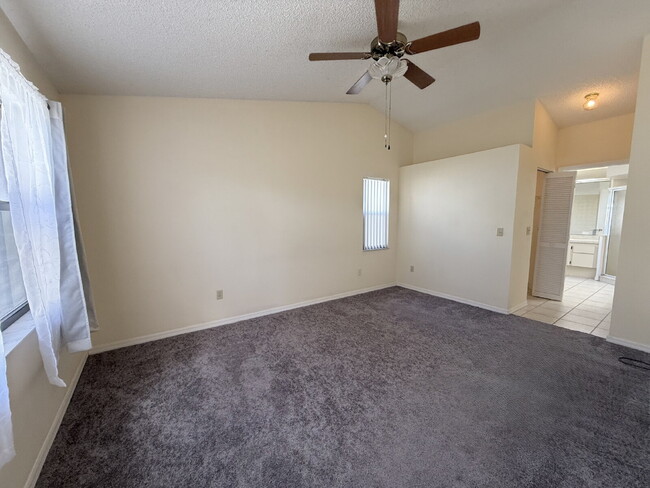 Building Photo - 5027 Panther Dr