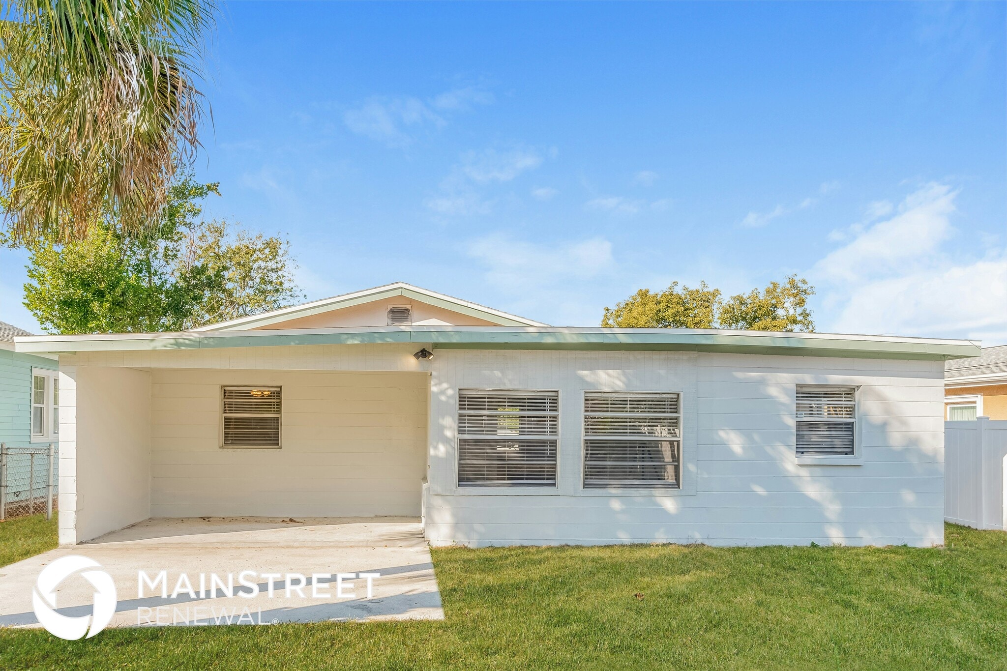 Building Photo - 4626 20th Ave N