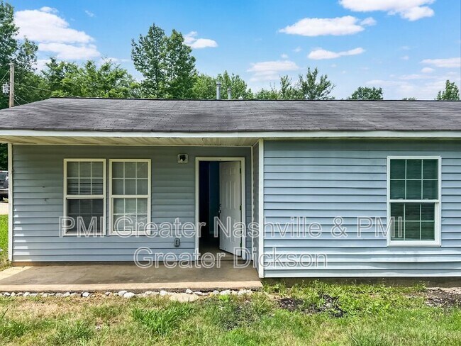 Building Photo - 807 Clydeton Rd