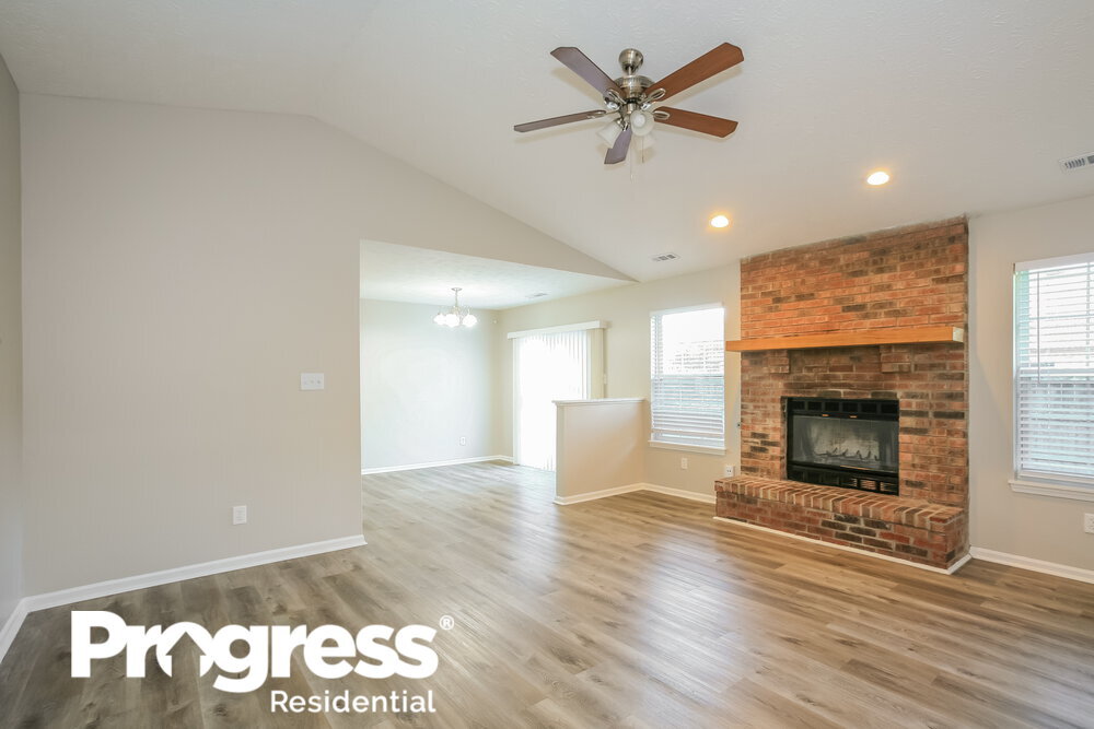 Building Photo - 1449 Country Pointe Dr