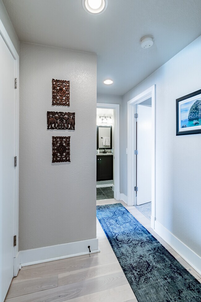 Building Photo - 120 S Pennsylvania St