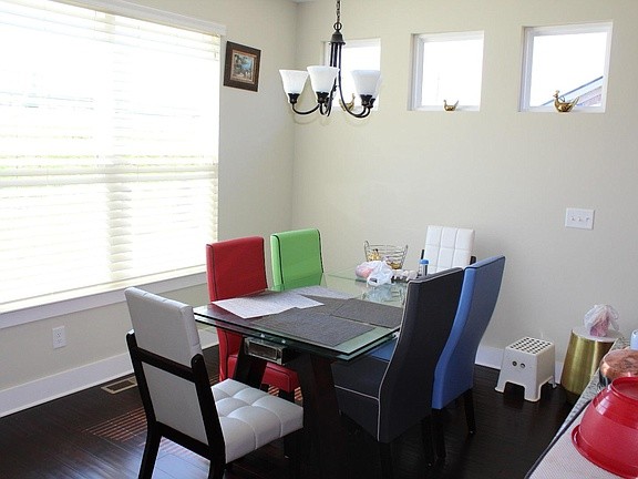 Building Photo - 955 Ryecroft Ln