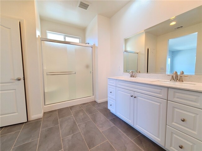 Building Photo - 7539 Prairie Dr