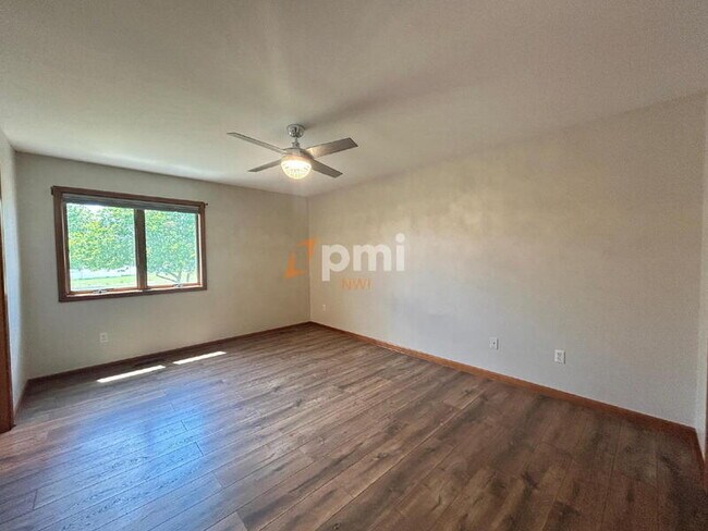 Building Photo - 8781 Calhoun Pl