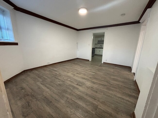 Building Photo - 1058 N Kedzie Ave