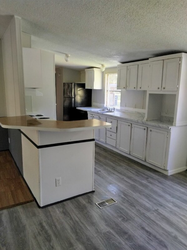 Building Photo - 15509 Parret Ln