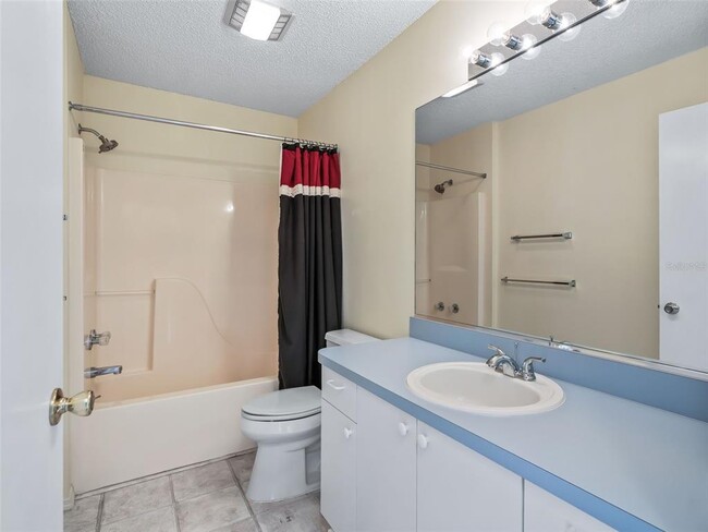 Building Photo - 722 Camino Del Rey Dr