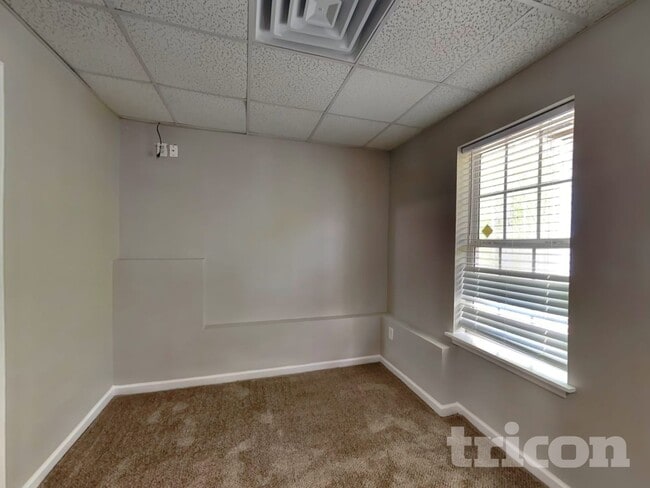 Building Photo - 1170 Augusta Woods Dr