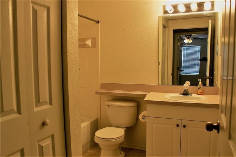 Building Photo - 36027 Deer Creek Dr