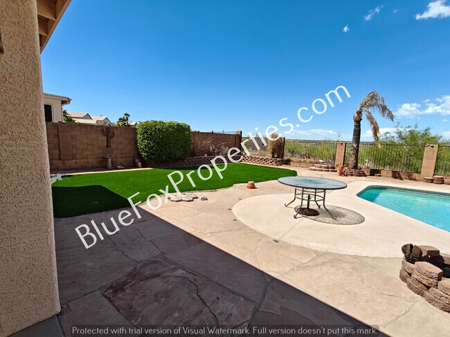 Building Photo - 12364 N Mt Bigelow Rd