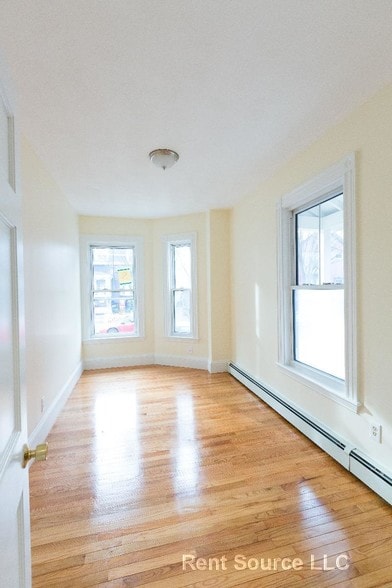 Building Photo - 23 Cottage Ave