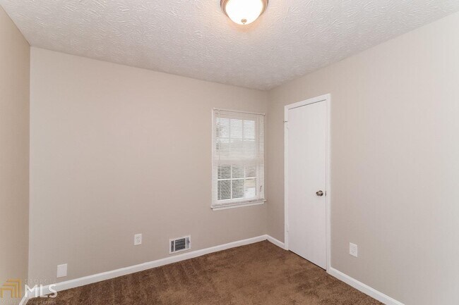 Building Photo - 110 Belmont Farms Dr