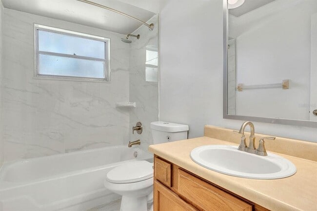 Building Photo - 6449 Eve St