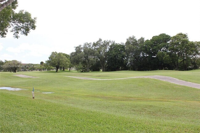 Building Photo - 400 SW 134th Way