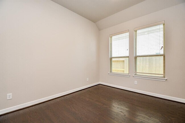 Building Photo - 6030 Marsh Lk Ct