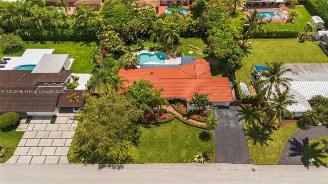 Building Photo - 9780 SW 118th St