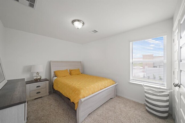 Building Photo - 5958 First Blush Dr