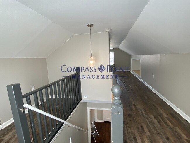 Building Photo - Your New Home Awaits!