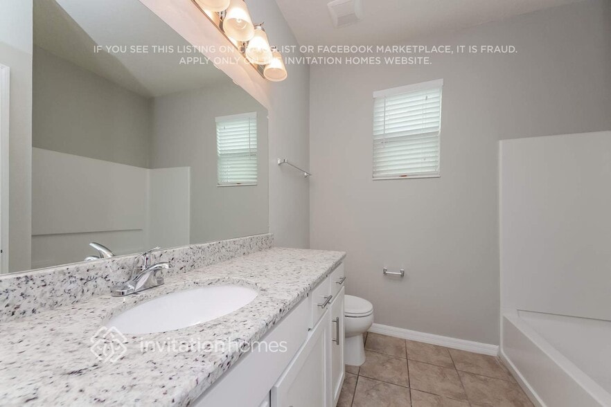 Building Photo - 1045 Hermosa Way