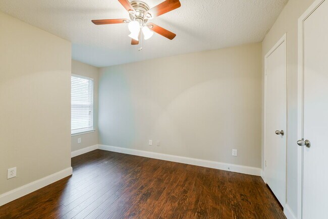 Building Photo - 7214 Natchez Dr