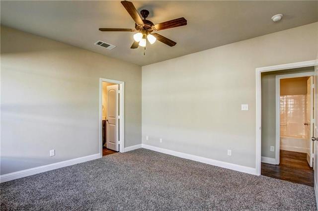 Building Photo - 425 Canvas Ct