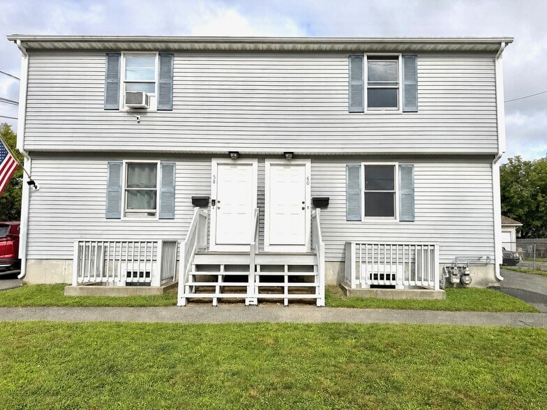 Building Photo - 60 Ivy St
