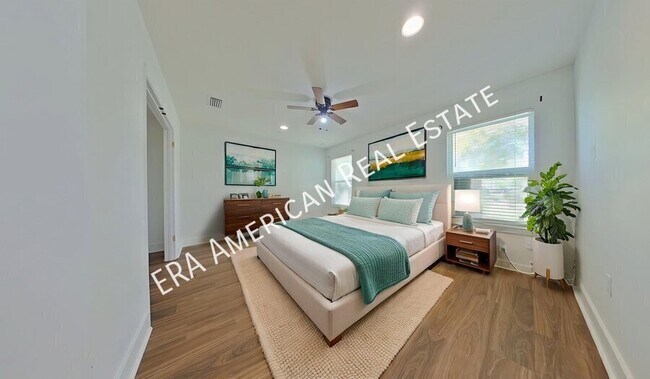 Building Photo - 816 W Walnut Ave