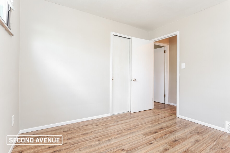 Building Photo - 138 College Park Dr