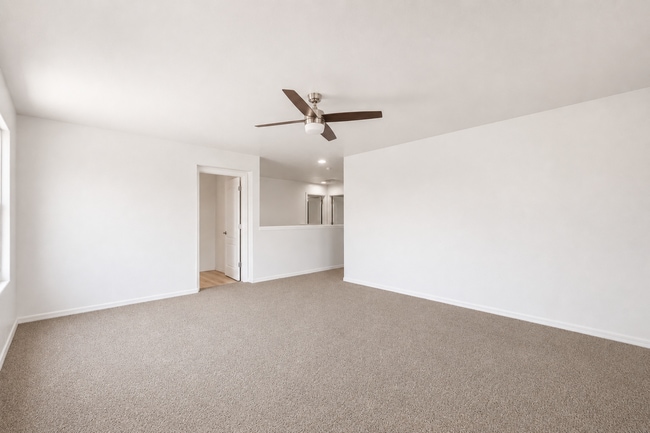 Building Photo - 41396 W Rio Bravo Dr