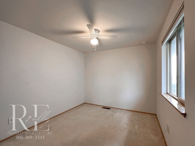 Building Photo - Single-Story Comfort on Lansing | Renovated Primary Bath, Covered Deck & Big Backyard