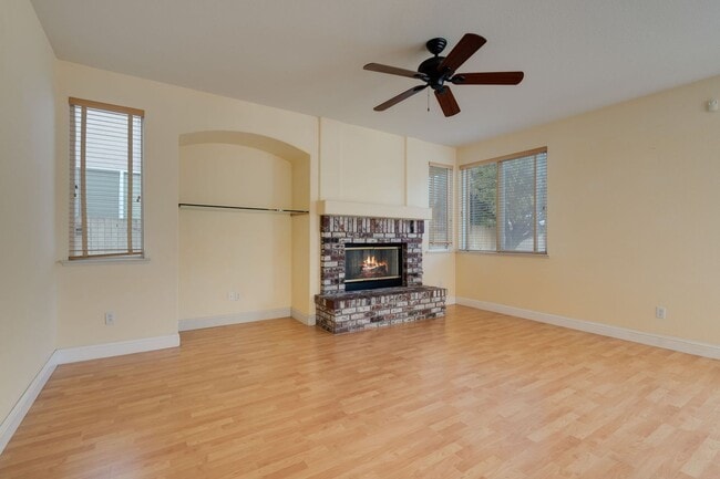 Building Photo - 9538 Fox Wind Ct