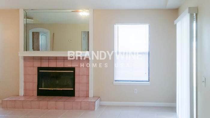 Building Photo - 6933 Huntington Woods Cir W