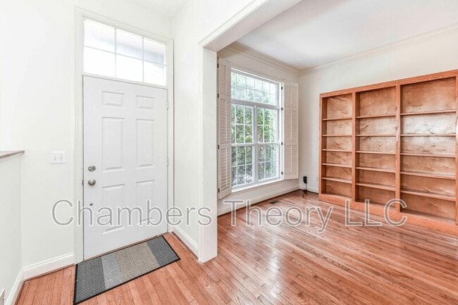 Building Photo - 3105 White Daisy Pl