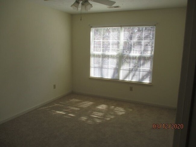 Building Photo - 128 Hedegrow Lane, Yorktown, Va 23692