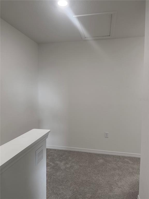 Building Photo - 1635 Thicket Ave