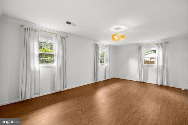 Building Photo - 12608 Yardarm Pl