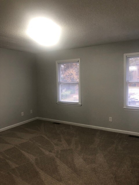 Building Photo - 4411 Graceland Ct