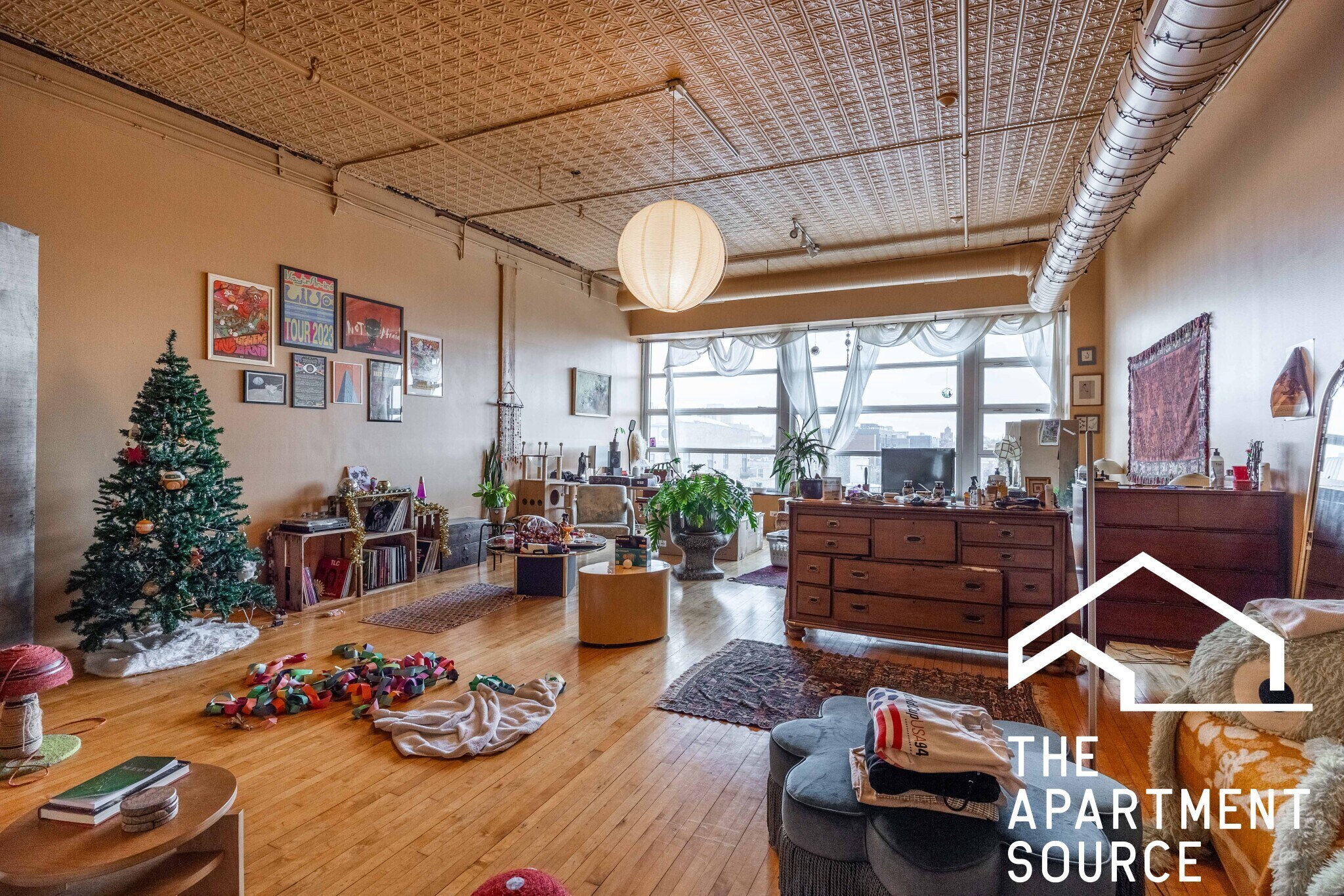 Building Photo - 2416 W North Ave