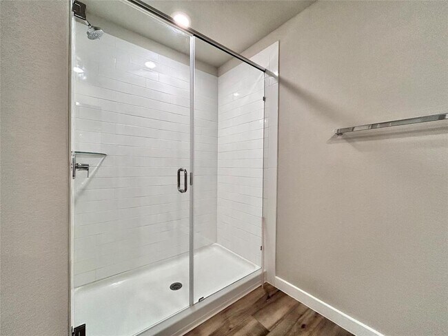 Building Photo - 321 Coda Xing