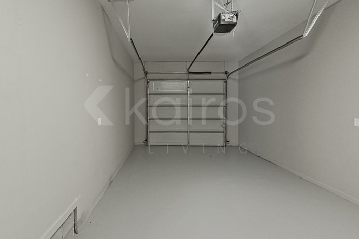 Building Photo - 2009 Wilson Rd