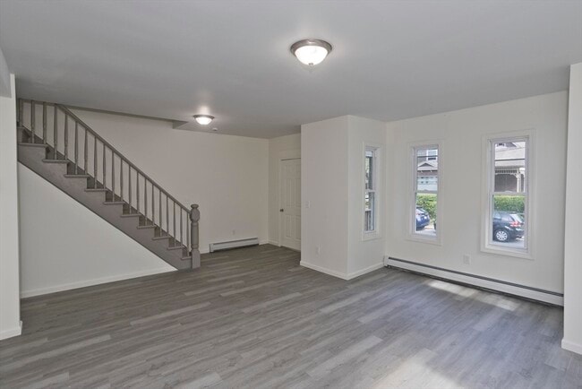 Building Photo - 22 Highland Ave