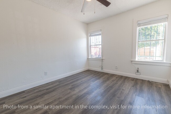 Building Photo - 5310 S Van Ness Ave