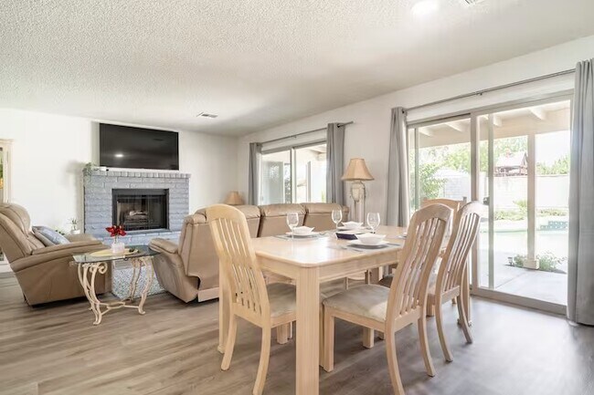 Building Photo - 41691 Jamaica Sands Dr